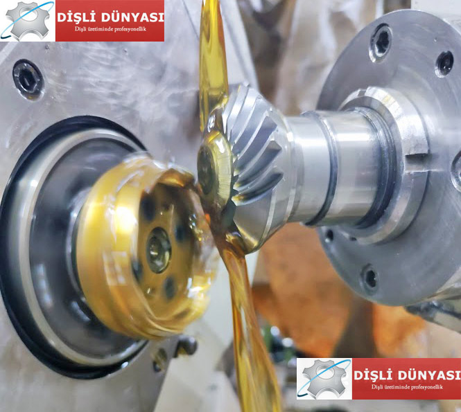 Ayna Mahruti Ayna Mahruti